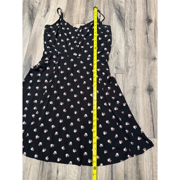 Gap Floral Print Black Dress Size 14 Rouched Back BabyDoll Whimsy Goth Coquette - Picture 3 of 9